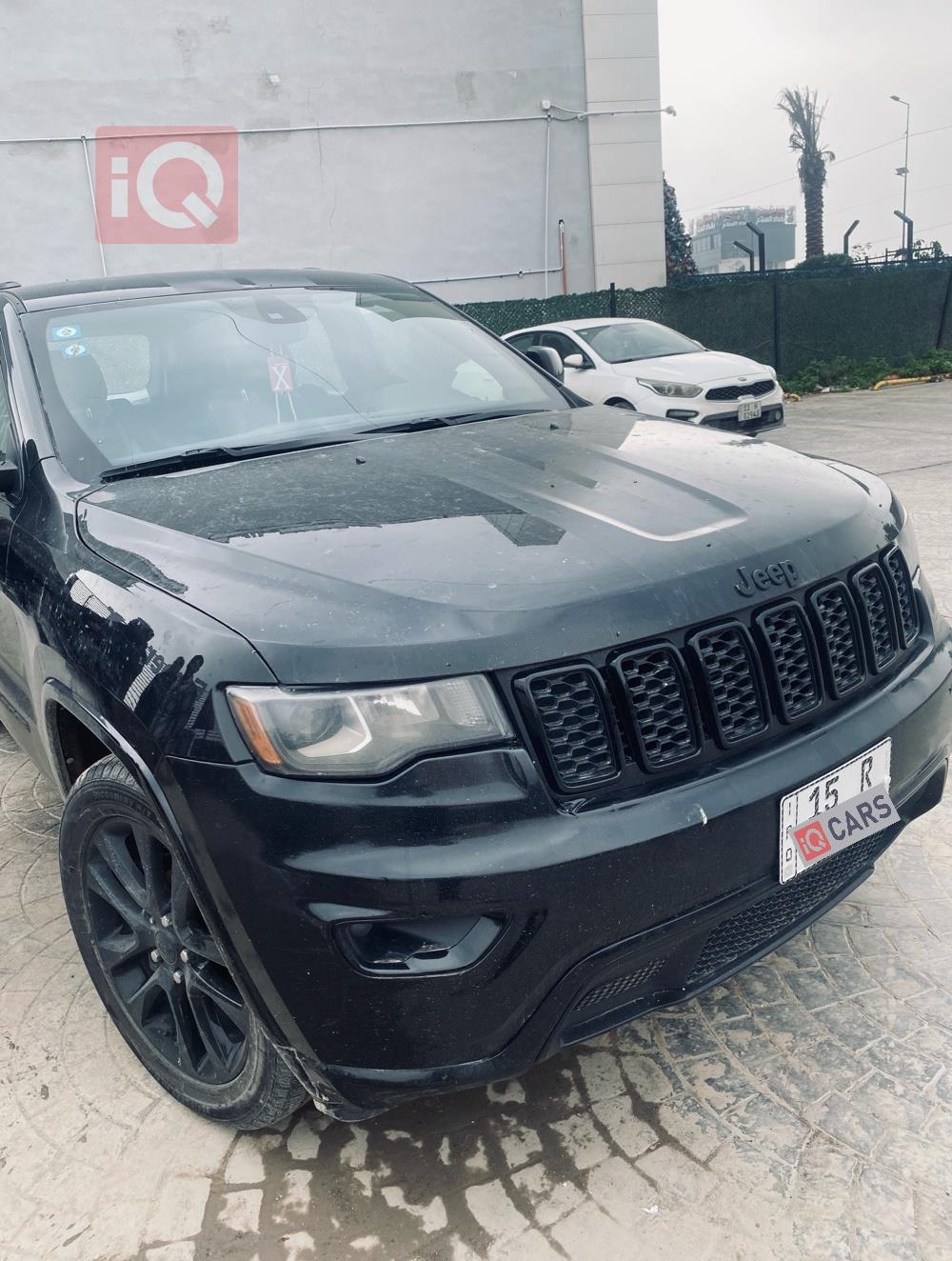 جيب جراند شيروكي